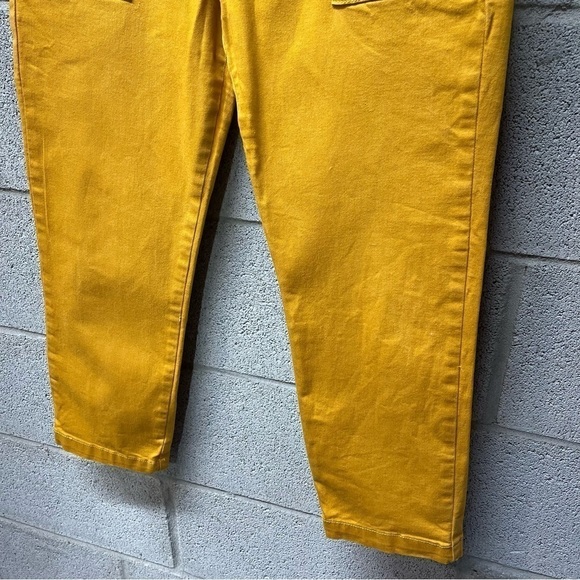 KUT Mustard Cropped Straight Leg Jeans - Picture 3 of 8